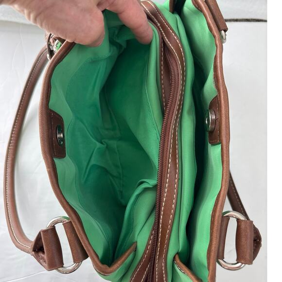 Chaps Kelly Green Nylon Shoulder Bag - Picture 6 of 14
